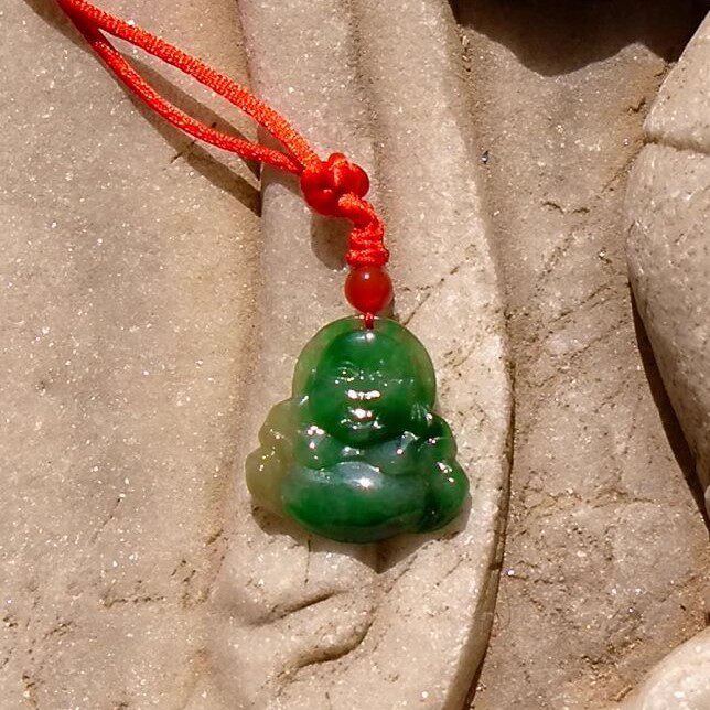 秀=艳0370天然A货缅甸老坑正阳绿翡翠佛公吊坠挂件手工雕刻送女孩