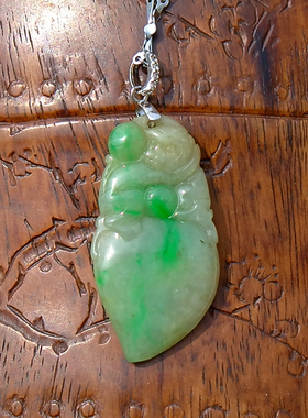 哲=贤3344库存天然A货缅甸正阳绿老坑翡翠猿猴献瑞佩吊坠挂件证书