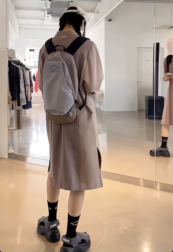 mschf小众设计菱形撞色双肩包