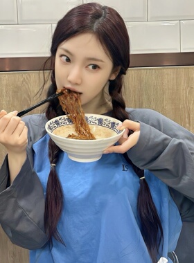 [REコンテナ] 宁宁同款~韩版美式风拼接撞色字母图案插肩长袖t