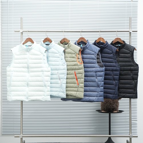 莆田高版鸟家羽绒马甲排骨立领马甲双拉链马甲男女百搭背心外套女