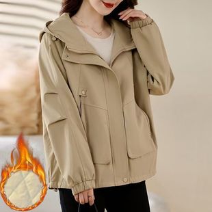 卡其色风衣女款2025新款秋冬女士今年爆款小个子加绒加厚短款外套