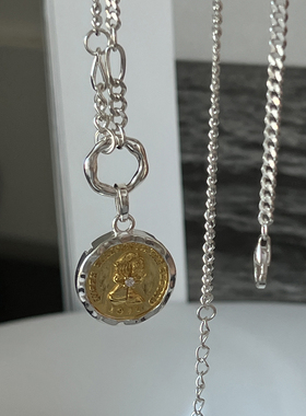 古币女王吊坠立体浮雕撞色银项链
