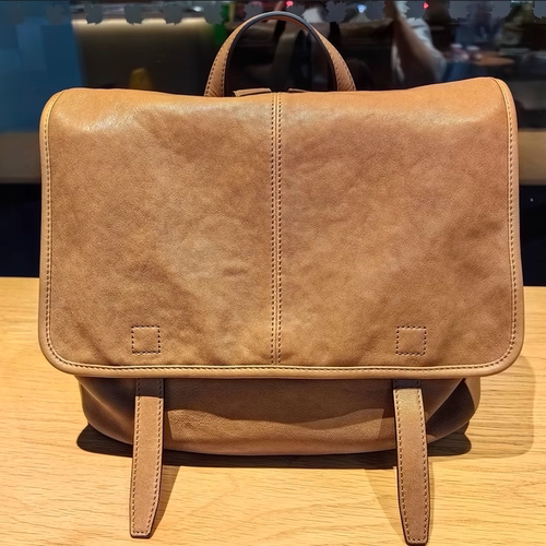 新款徒步信使双肩包旅行背包女