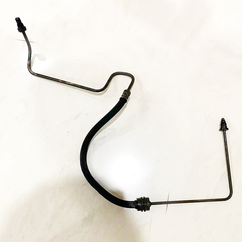 适配新老款宝来经典高尔夫4离合器总泵油管离合器油管 离合器软管