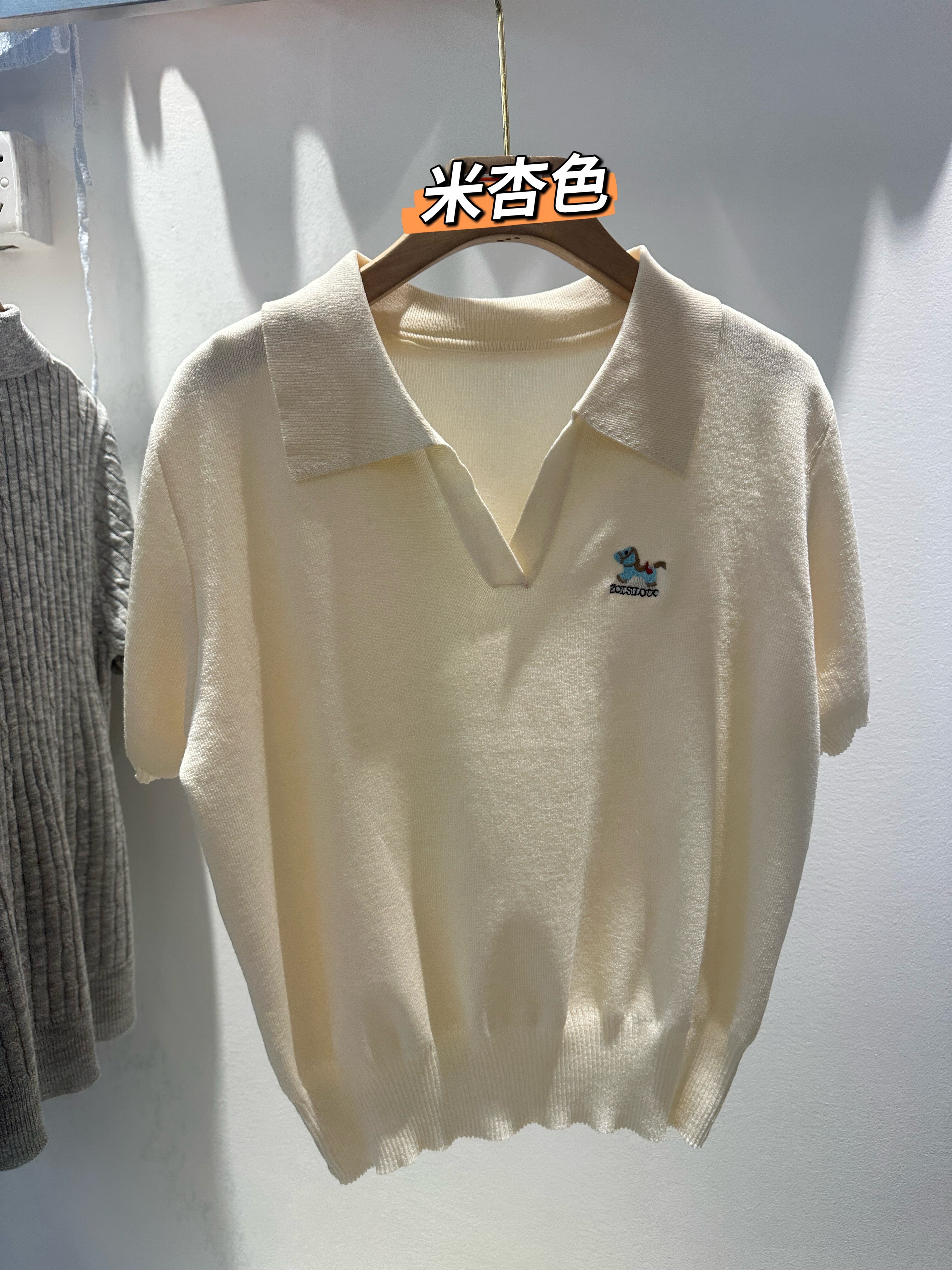 韩系减龄风小马刺绣Polo衫女春夏显瘦套头短袖冰丝针织百搭款上衣