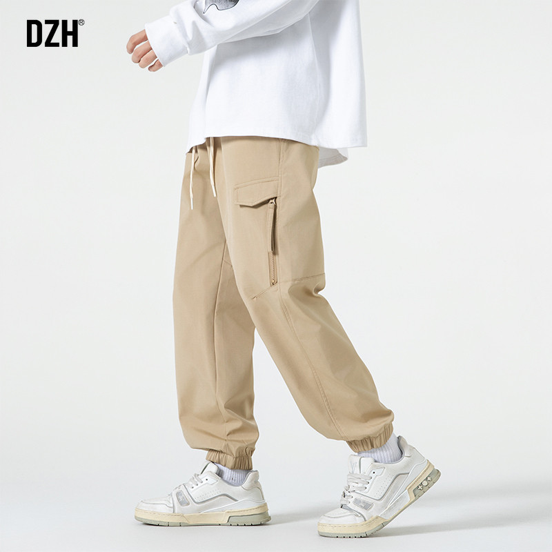 青少年卡其色束脚工装裤男秋季宽松2026新款休闲运动裤男款长裤子