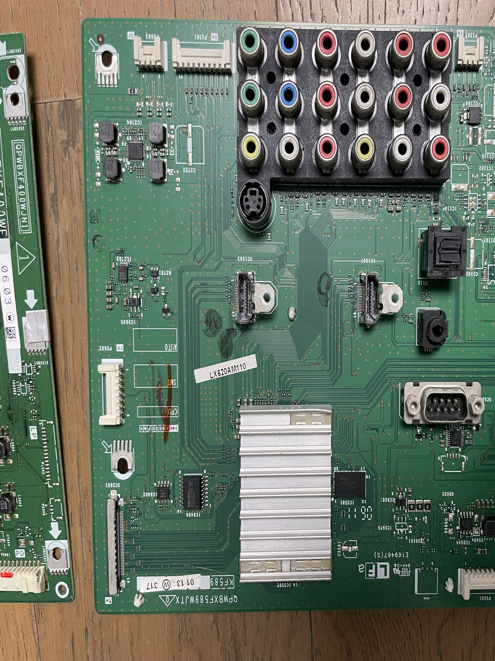 *原装LCD-40LX620A主板QPWBXF589WJTX屏LK400D3LWQRX