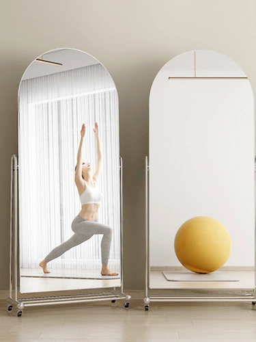 Магазин магазина одежды Test Mirror Net Shop Fore Women's Shop Shop с зеркалом для заправки ролика, демонстрируя худость и высокое похудение красоты Большой зеркало