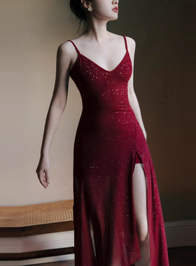 古典舞纱裙舞者练功服红色吊带连衣裙港风闪闪C位性感V领吊带裙子