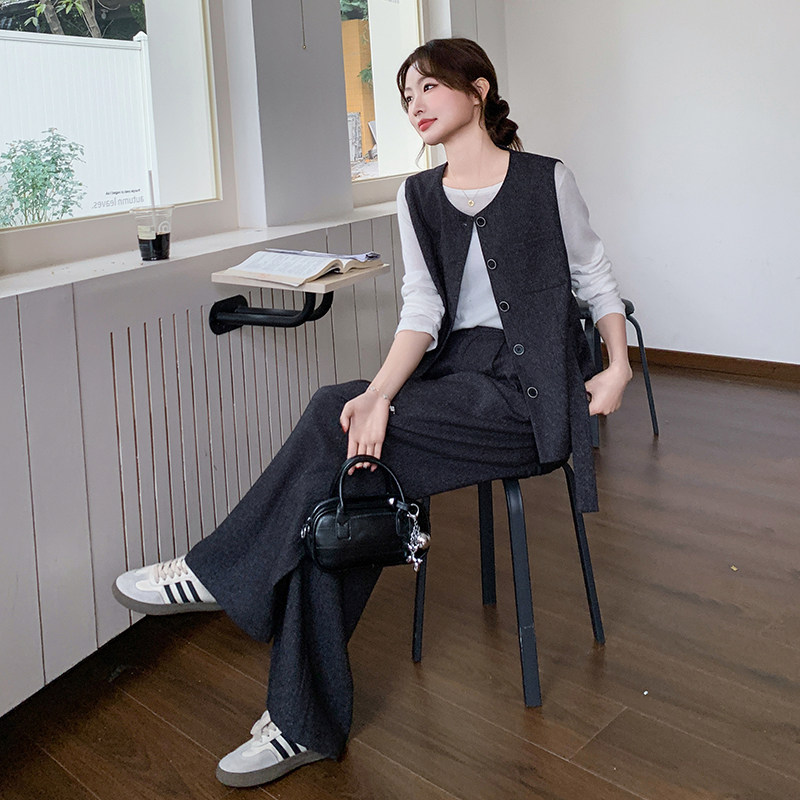 2026年秋三件套套装2C066-3008-P185-K268,女装套装/套裙,2C066