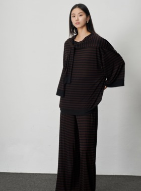 PIECE MIND桑蚕丝黑咖条纹宽松休闲套装