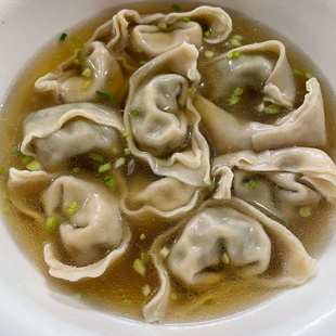 上海黑皮大馄饨荠菜鲜肉皮蛋鲜肉芹菜鲜肉手工馄饨