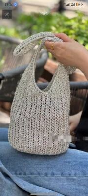 纯手工编织毛线钩针包芯纱月光白银丝线镂空女洋气百搭手提包