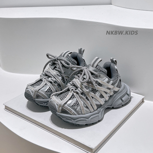 女童老爹鞋加绒运动鞋2025儿童水钻休闲鞋防滑加绒保暖轻便二棉鞋