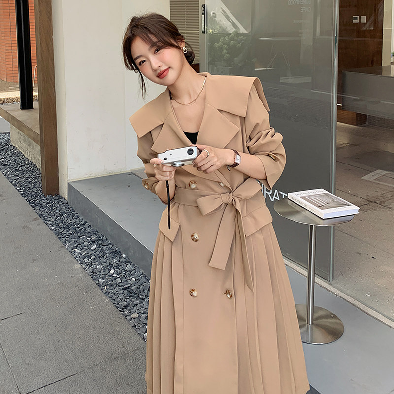 【秋季新款】感海军领百褶风衣287-F2252-P150-K218,女装风衣,浙宝287