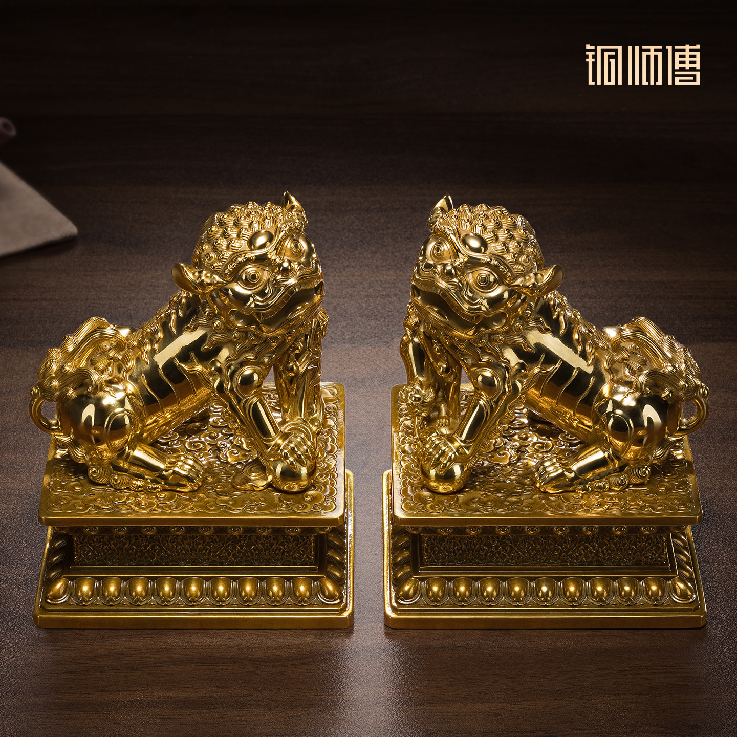 铜师傅《献钱狮》中式狮子桌面摆件家居工艺品装饰礼品