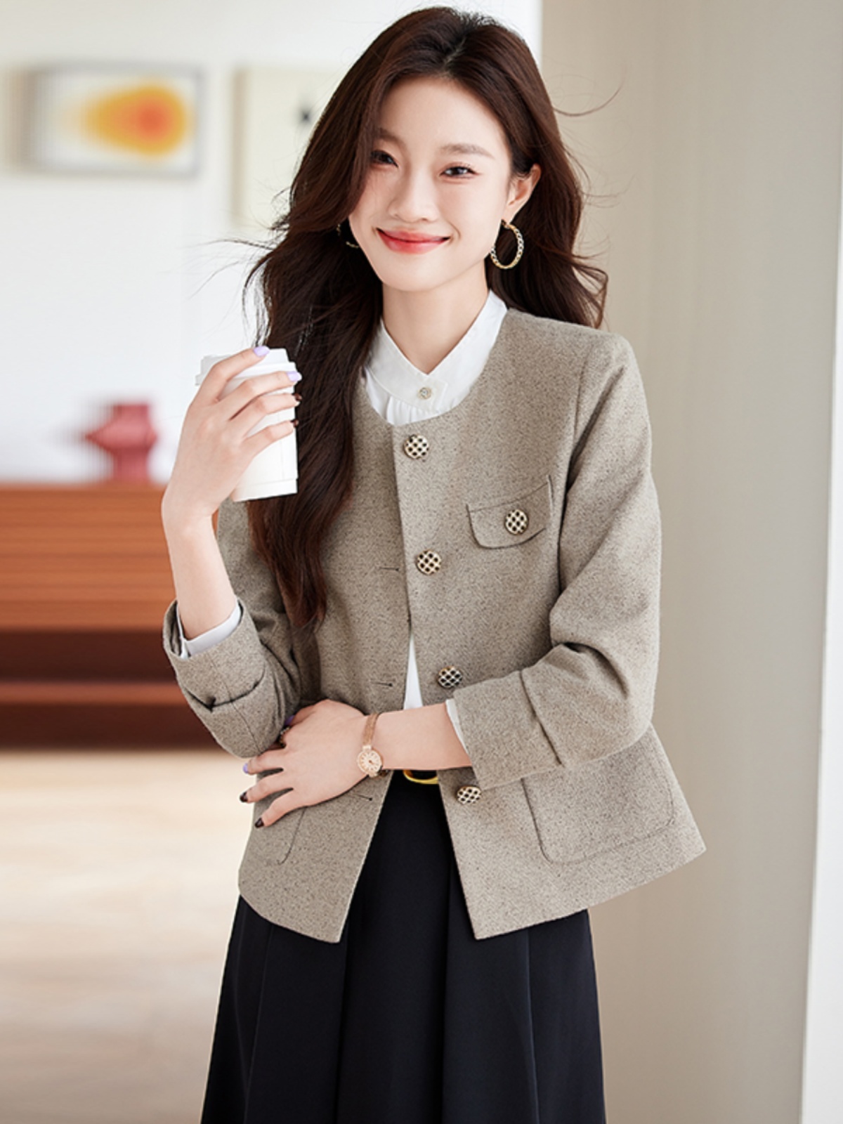 圆领小香风西装外套女2025春秋爆款高级感西服小个子短款外搭上衣