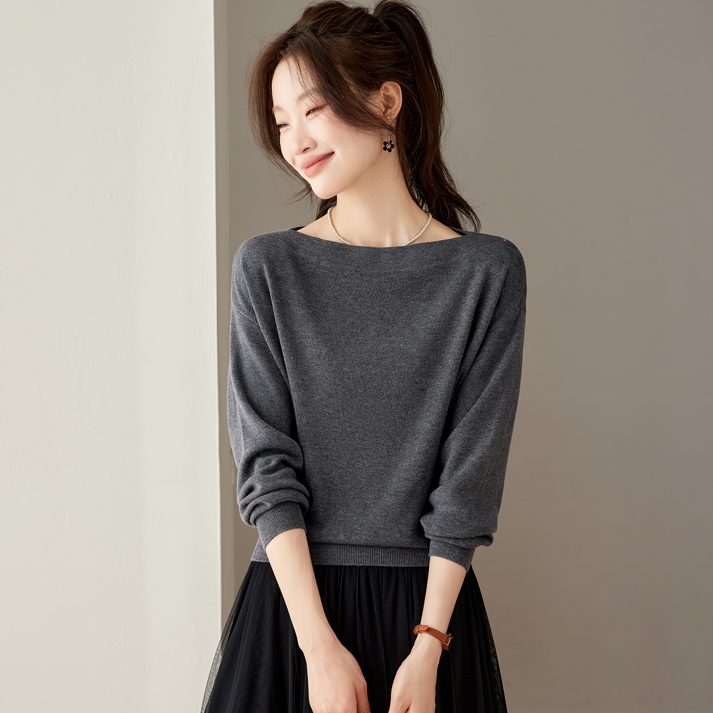 一字领短款蝙蝠袖针织上衣女秋冬2025新款慵懒宽松毛衣打底衫