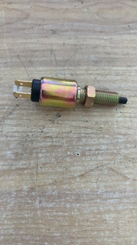 三菱叉车配件CF14E FD30NT S4S刹车灯开关制动灯开关