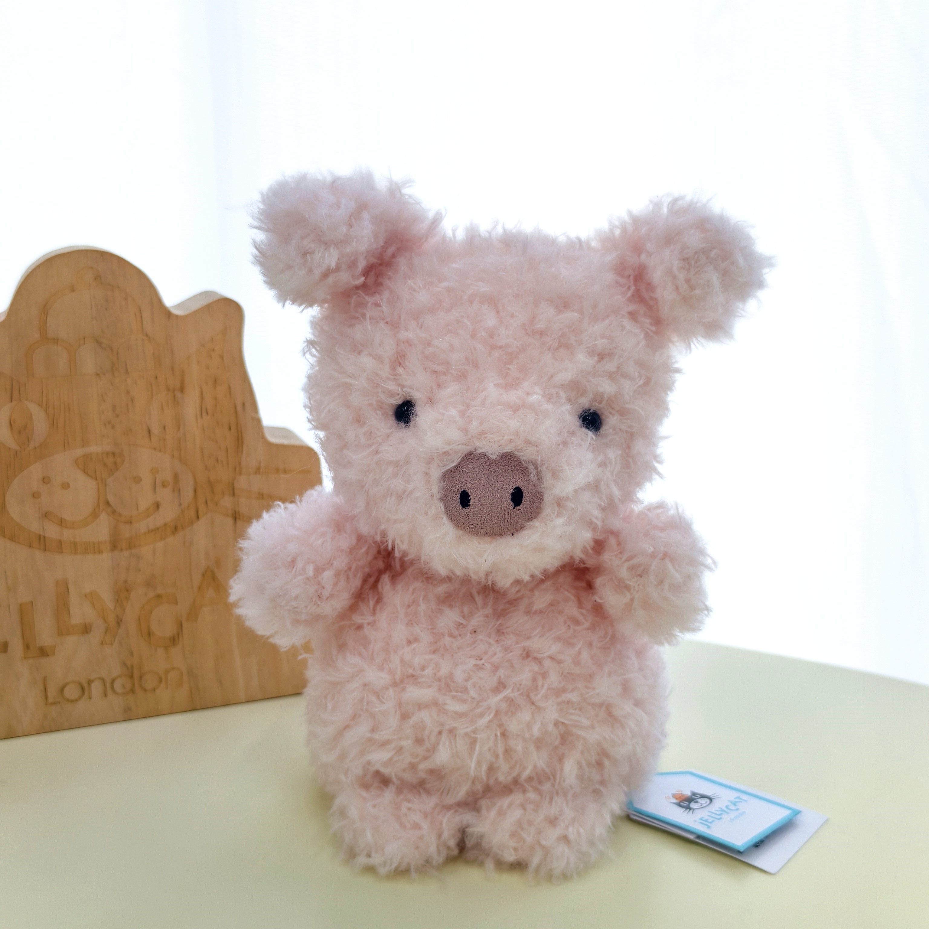 英国Jellycat吉利猫安抚婴幼儿童礼物邦尼兔小猪小鸭节日热卖新品