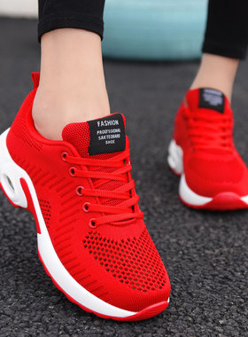 新款夏透气网面跳舞鞋女软底红色鬼步舞专用鞋运动鞋平底广场舞鞋
