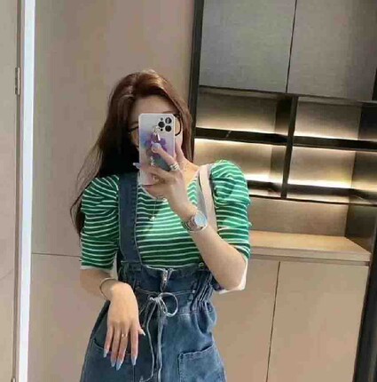 法式少女草绿撞色条纹泡泡袖方领修身舒适T恤打底短款露脐上衣夏
