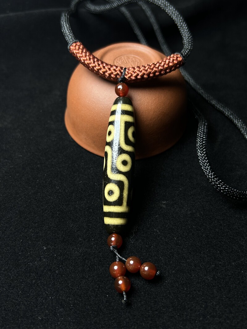 西藏民族风高油九眼天珠藏传真品吊坠玛瑙天眼锁骨项链毛衣链