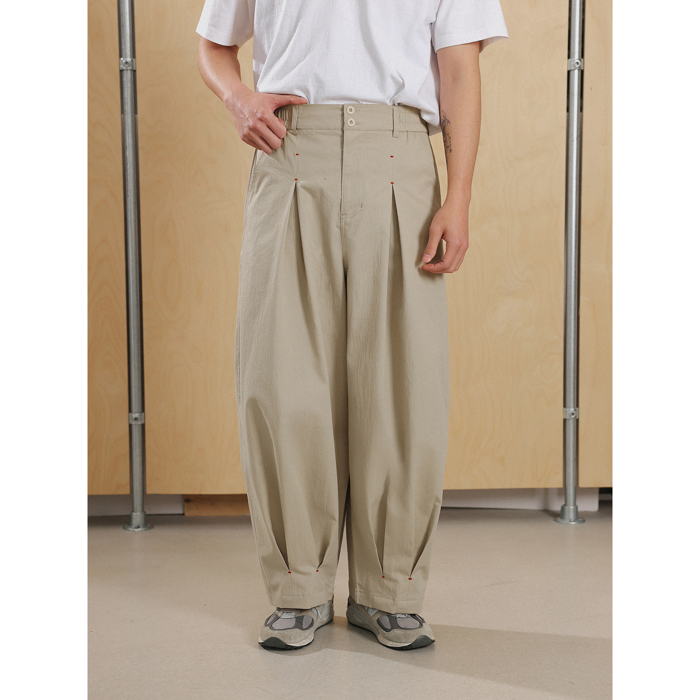 NOEARS春季设计感卡其杏色宽腰套结压褶阔腿工装日系宽松休闲裤潮