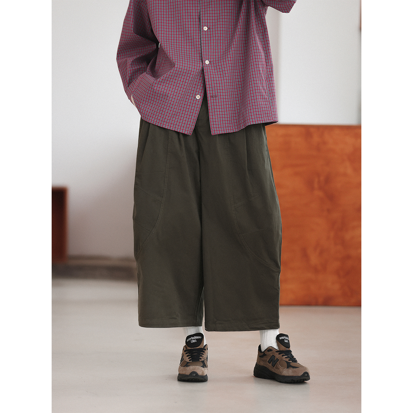 NOEARS秋冬复古深灰绿色设计感分割休闲裤日系松紧腰宽松八分裤