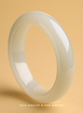 珠宫手镯羊脂白玉和田玉细腻