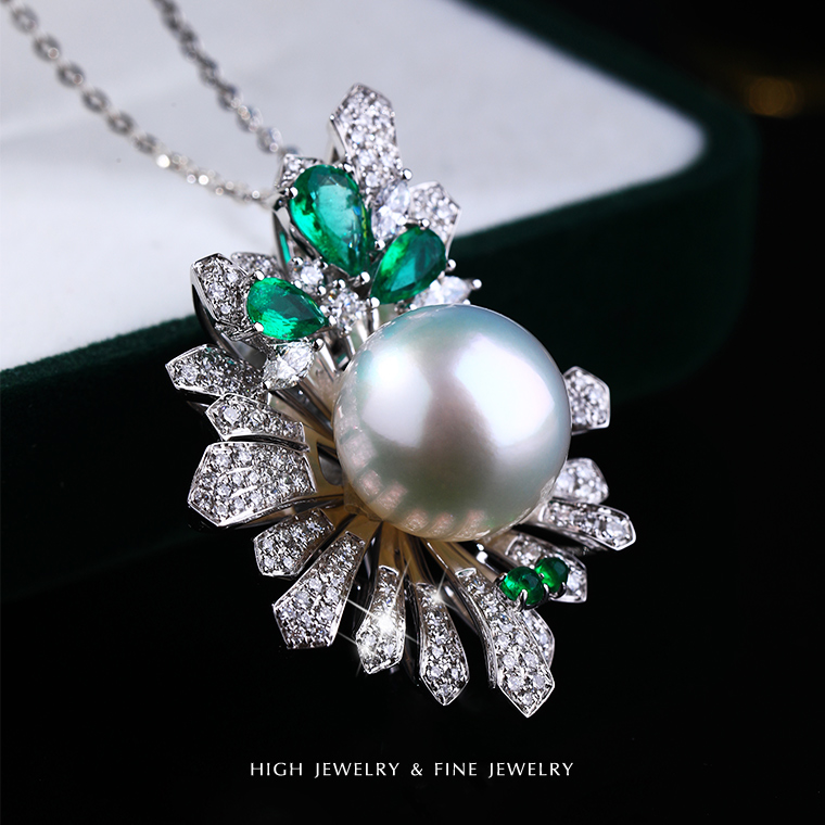 珠宫多带珍珠祖母绿钻石