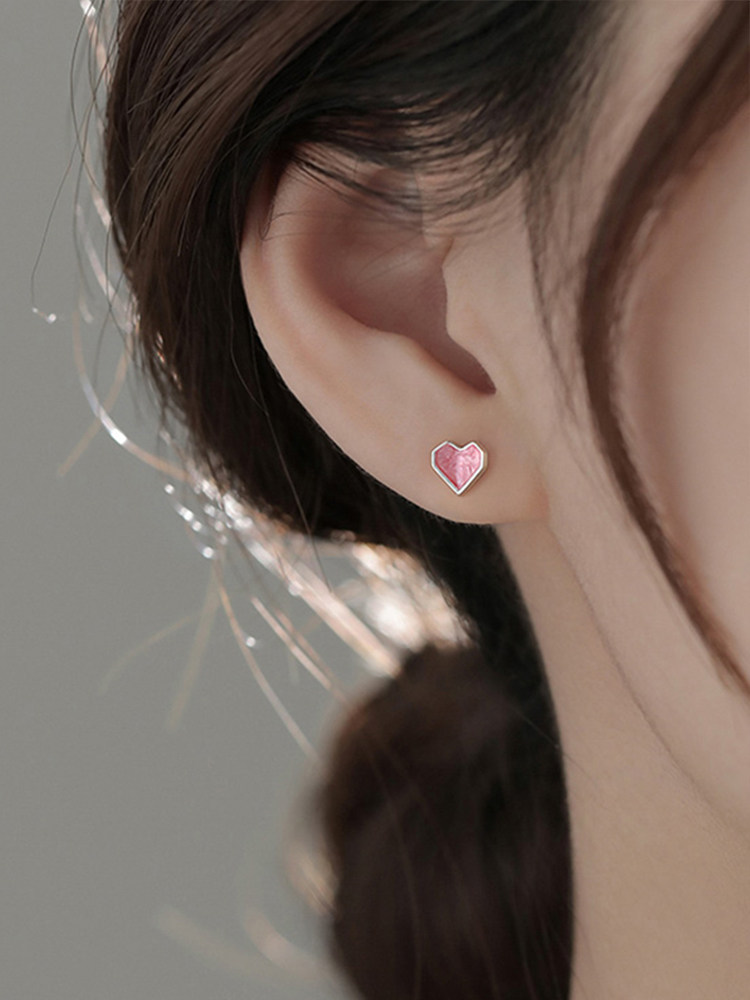 LOVE DROP GLAZE 2023 NEW TRENDY EARRINGS HIGH-END SENSE LIGHT LUXURY  STUD EARRINGS WOMENS NICHE DESIGN SIMPLE EARRINGS