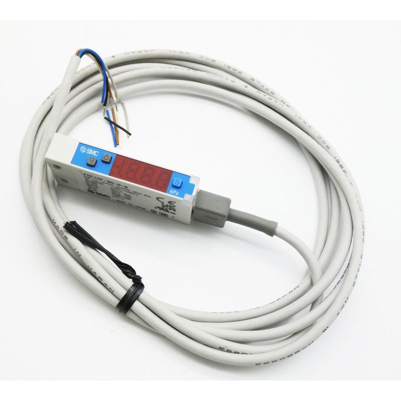 SMC ZSE10F-M5-B-M ZSE10FM5BM 12~24VDC 40mA Digitaler Drucksc