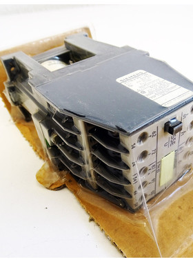 Siemens 3TH8 394-0BB4 3TH8394-0BB4 Hilfsschütz -unused/OVP-