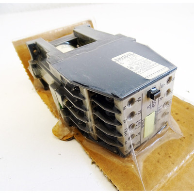 Siemens 3TH8 394-0BB4 3TH8394-0BB4 Hilfsschütz -unused/OVP-