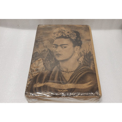 Frida Kahlo the Complete Paintings by LuisMartn Lozano Tasch
