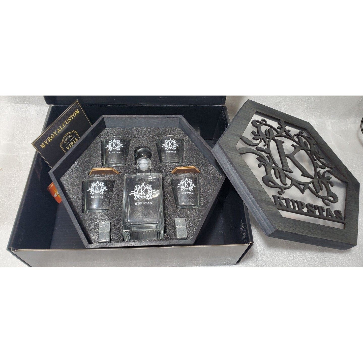 KUPSTAS My Royal 定制 5 件醒酒器套装带盒醒酒器和 (4) 眼镜!,电子元器件市场,PCB电路板/印刷线路板,淘宝优惠券,粉丝福利购,淘宝优惠卷