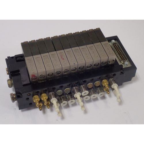 MAC 44B-L00-GDCP-1DV SOLENOID VAE 24Vdc LOT OF 11 WITH CIR