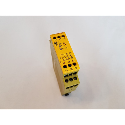PILZ PZE X4V 2S Sicherheitsrelais ID No: 774582