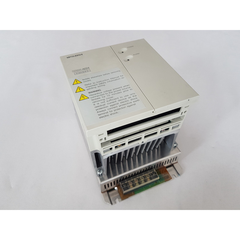 Mitsubishi Inverter  Frequenzumformer FRA024S04KEC 04KW