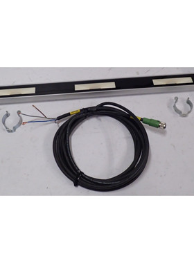 WALDMANN MTAL 3S 112567064 18W 20-28Vdc 21'' LED LIGHT BAR +