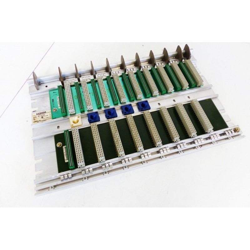 Siemens SIMATIC S5 6ES5701-3LA13 6ES5 701-3LA13 E-Stand: 01