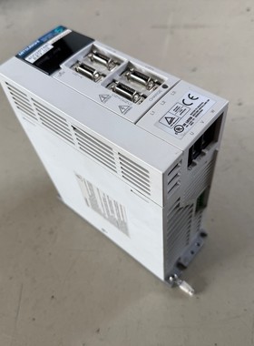 1x Mitsubishi MR-J2S-100B-PY096U093 1kW Servo Treiber Umrich