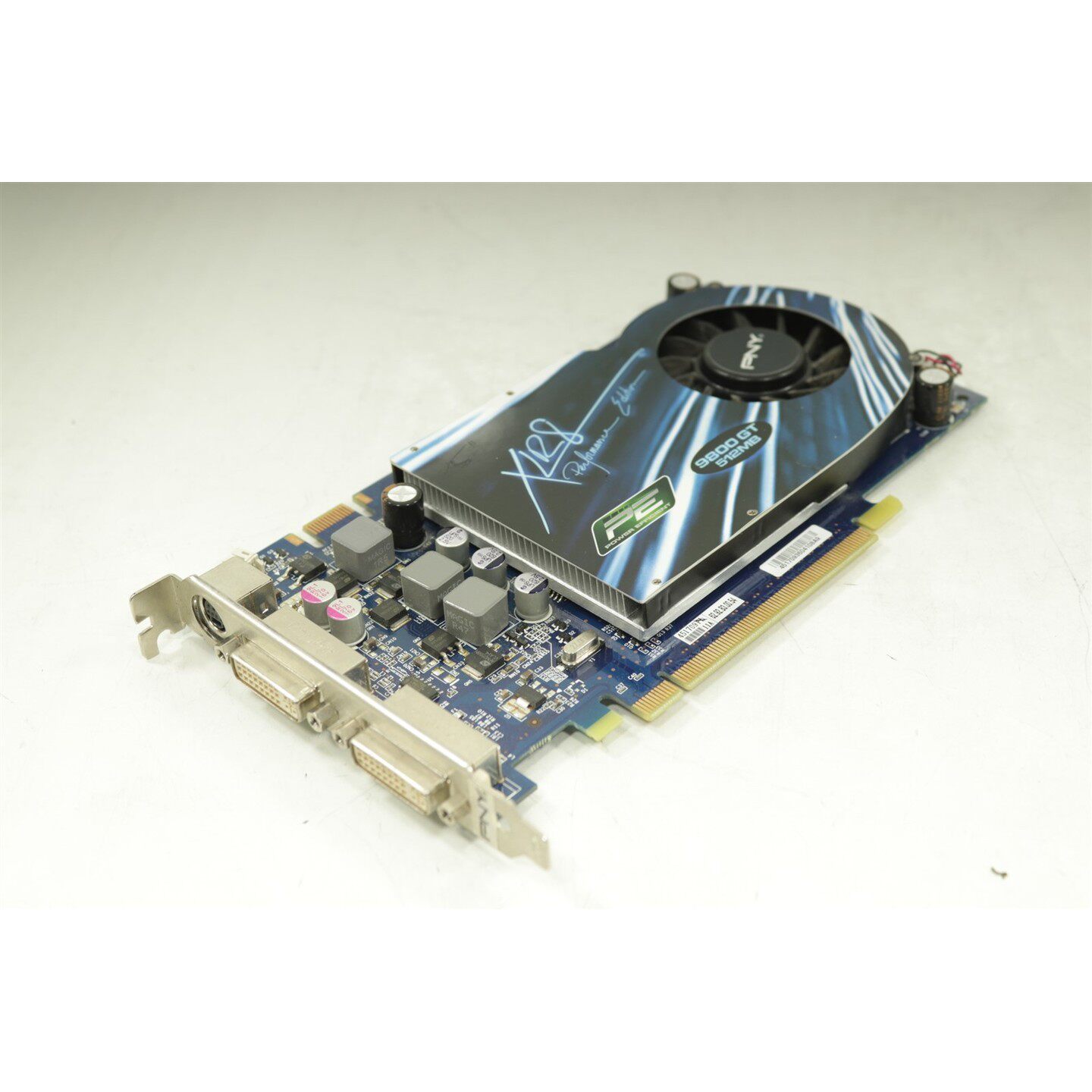 Philips iU22 iE33 PNY GeForce 9800 GT EE GDDR3 512MB 超声显