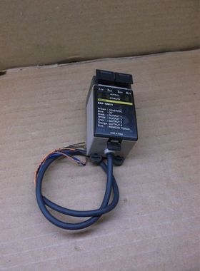 E3X-NM11 Omron 4 Canale Foto Sensore Fibre Ottiche Ampplific