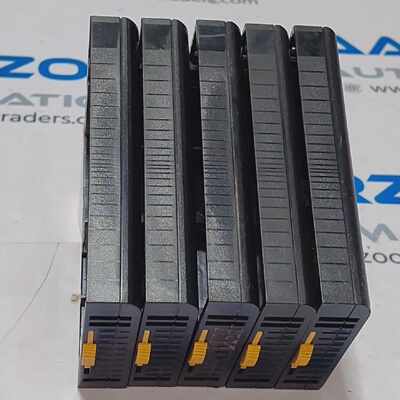 LOS VON 5 OMRON CJ1WTER01 STEUERUNG ZUBEHR CJ1 ENDPLATTE SER