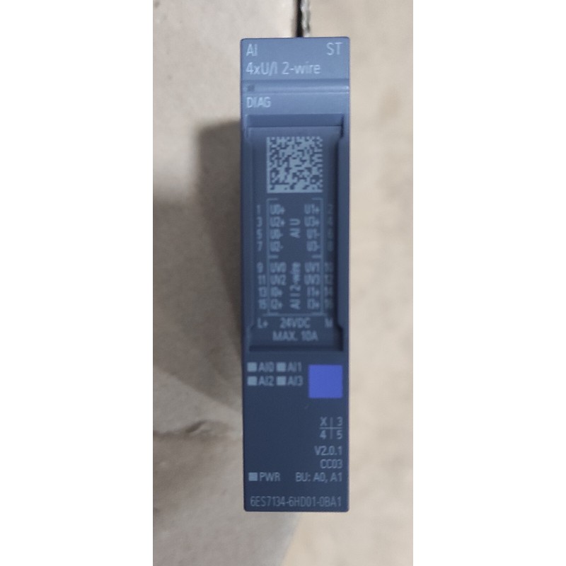 ?▄? SIEMENS ET 200SP AI 4xU/I 2 fils - 6ES7134-6HD01-0BA1 /