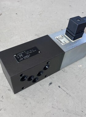 1x Wandfluh ZS22101B #1 109111805 08.10 Wegeventil Magnetven