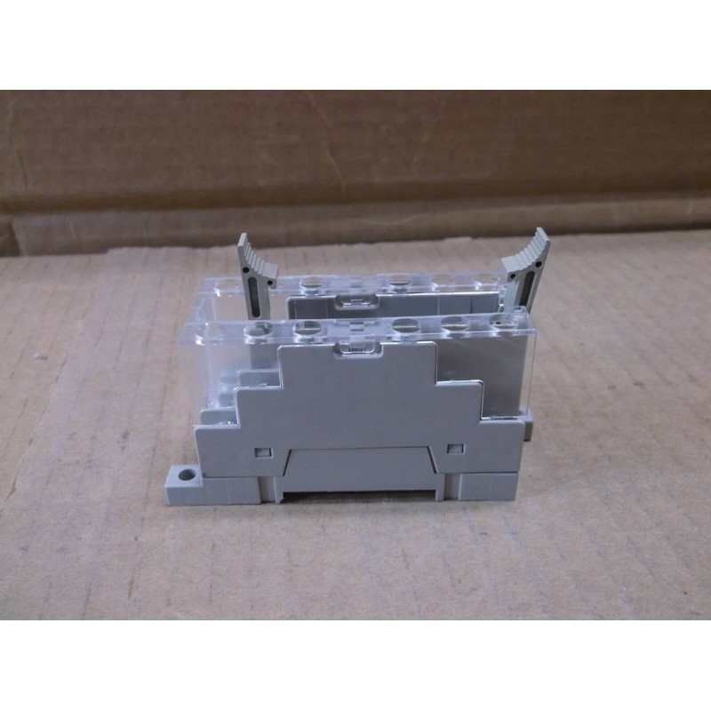 P7S-14F-ND DC24 Omron Sti Nuevo din Rail Soporte Seguridad R